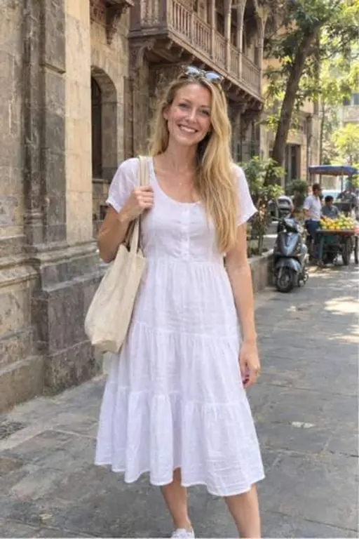 Charlotte, 28, call girl in Colaba, Mumbai